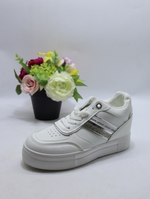 Buty sportowe damskie na płaskim (36-41) XBC-107 WHITE