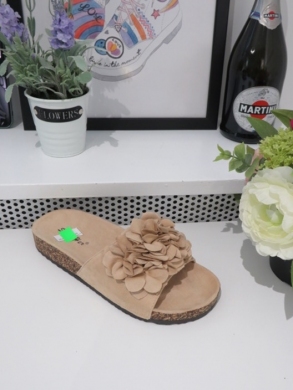 Klapki damskie na płaskim (36-41) TL8-110 BEIGE