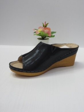 Klapki damskie na koturnie (36-41) 7AA222 BLACK
