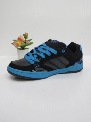 Buty sportowe młodzieżowe (36-41) 801-8