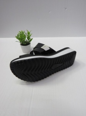 Klapki damskie na koturnie (36-41) 888-3 BLACK
