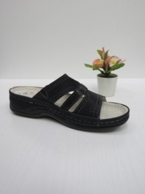 Klapki damskie na koturnie (36-42) 2290 BLACK
