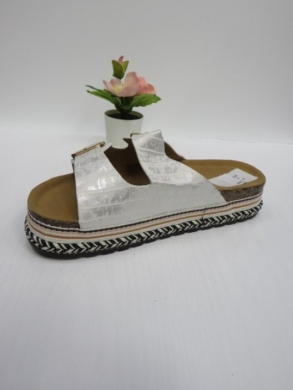 Klapki damskie na koturnie (36-41) FB209 WHITE