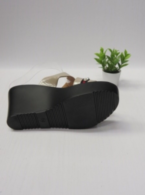 Klapki damskie na koturnie (36-41) J811522-1