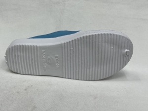 Klapki damskie na płaskim (37-41) H372 LBLUE/GREEN/PINK