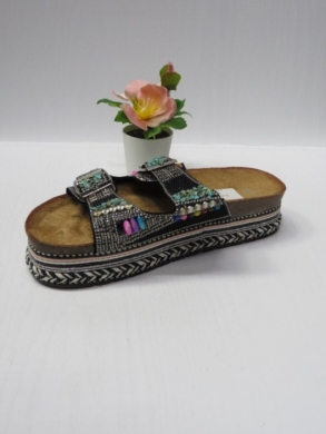 Klapki damskie na koturnie (36-41) X-19 BLACK