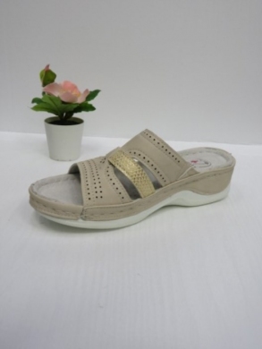 Klapki damskie na koturnie (36-42) 2290 BEIGE