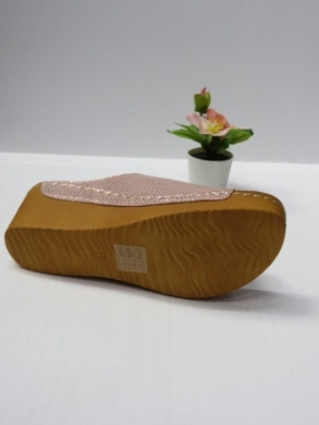 Klapki damskie na koturnie (36-41) 6121-3 PINK