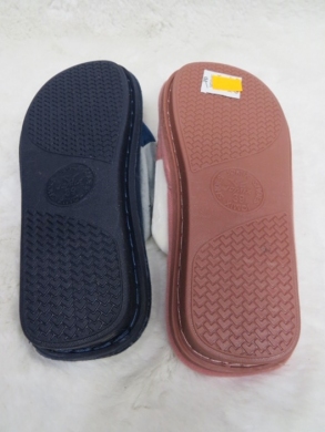Kapcie damskie ocieplane (36-41) MD7155 MIX