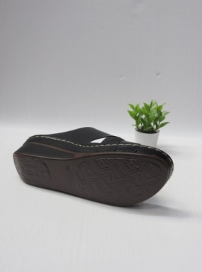 Klapki damskie na koturnie (36-41) 0-743 BLACK
