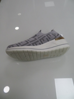 Buty sportowe damskie na płaskim (36-41) JHY218-26