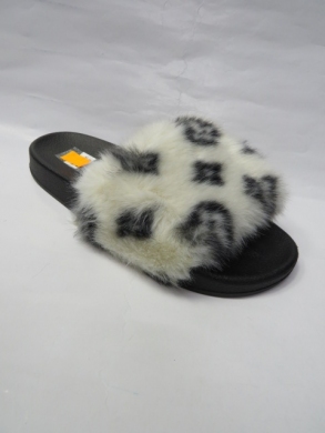 Klapki damskie z futerkiem (36-41) 826-9