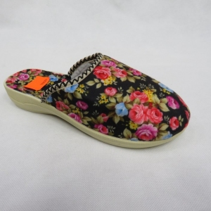 Kapcie damskie (37-41) F-33