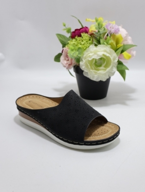 Klapki damskie na koturnie (36-41) YL 191 BLACK