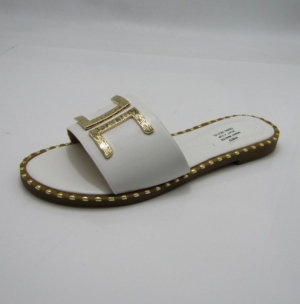 Klapki damskie na płaskim (36-41) MD97 WHITE