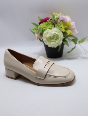 Półbuty damskie na obcasie (36-41) 0-1555 BEIGE