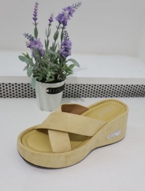 Klapki damskie na koturnie (36-41) G517 YELLOW