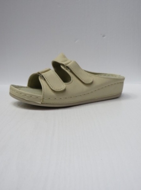 Klapki damskie na koturnie (36-42) Y508-8 L.BEIGE
