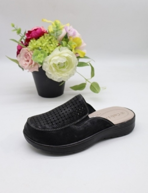 Klapki damskie na płaskim (36-42) 22T79-1 BLACK