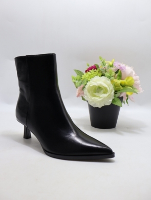 Botki damskie na szpilce (36-41) BS-12 BLACK