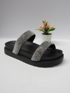 Klapki damskie na płaskim (36-41) XY31 BLACK