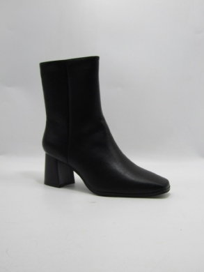 Botki damskie ocieplane na obcasie (36-41) 22-279 BLACK