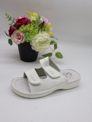 Klapki damskie na płaskim (36-41) 690-3 WHITE