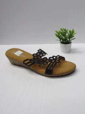 Klapki damskie na koturnie (36-41) G599-01