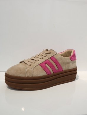 Buty sportowe damskie na płaskim (36-41) GD-LX1075F BE/FUXIA