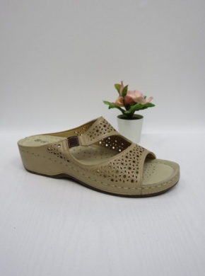 Klapki damskie na koturnie (36-41) W3202 BEIGE