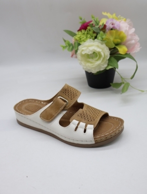 Klapki damskie na płaskim (36-41) 10672-9 CAMEL
