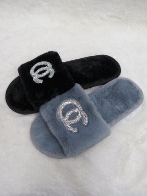 Kapcie damskie ocieplane (36-41) 23-1 MIX