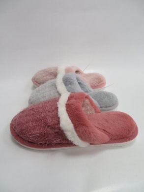 Kapcie damskie ocieplane (36-41) R109 MIX