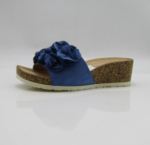 Klapki damskie na koturnie (36-41) SM302 BLUE