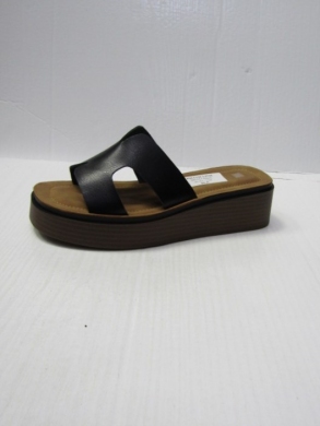 Klapki damskie na koturnie (36-41) M1523 BLACK