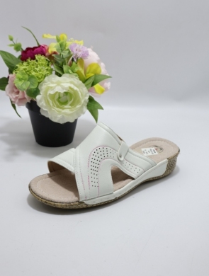 Klapki damskie na koturnie (39-43) DJ6-16 WHITE