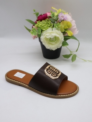 Klapki damskie na płaskim (36-41) DM598 BROWN