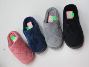 Kapcie damskie ocieplane (36-41) P-7 MIX