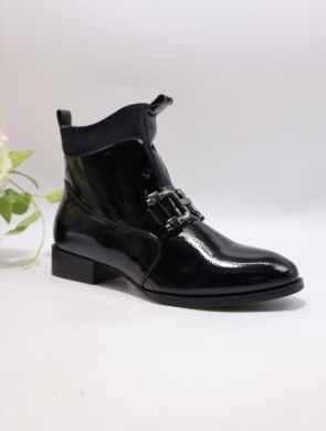 Botki damskie ocieplane na płaskim (36-41) H2209 BLACK