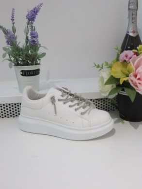 Buty sportowe damskie na płaskim (36-41) C2102 WHITE