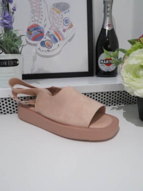 Sandały damskie na płaskim (36-41) NN299 PINK