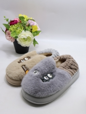 Kapcie damskie ocieplane (36-45) 719 MIX