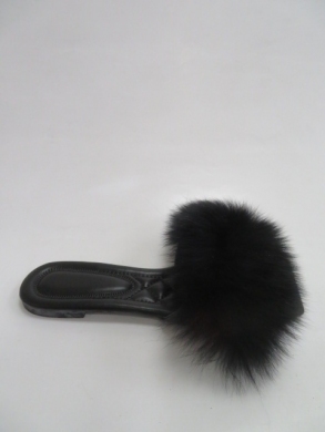 Klapki damskie z futerkiem (36-41) 2137 BLACK