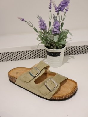 Klapki damskie na płaskim (36-41) 2751 L.GREEN