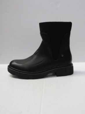 Botki damskie na płaskim (36-41) D68 BLACK