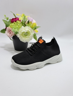 Buty sportowe damskie na płaskim (36-41) MD-8 BLACK