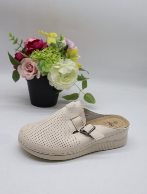 Klapki damskie na koturnie (36-42) L2611-2