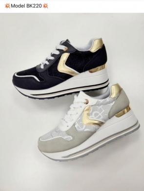 Buty sportowe damskie na koturnie (36-41) BK220