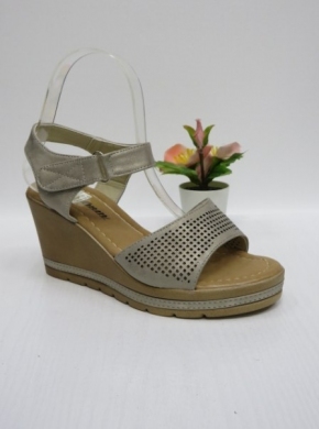 Sandały damskie na koturnie (36-41) B3210 GOLD