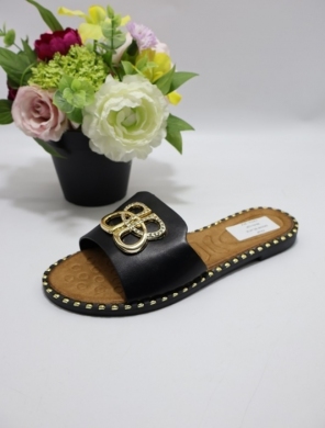 Klapki damskie na płaskim (36-41) DM100 BLACK